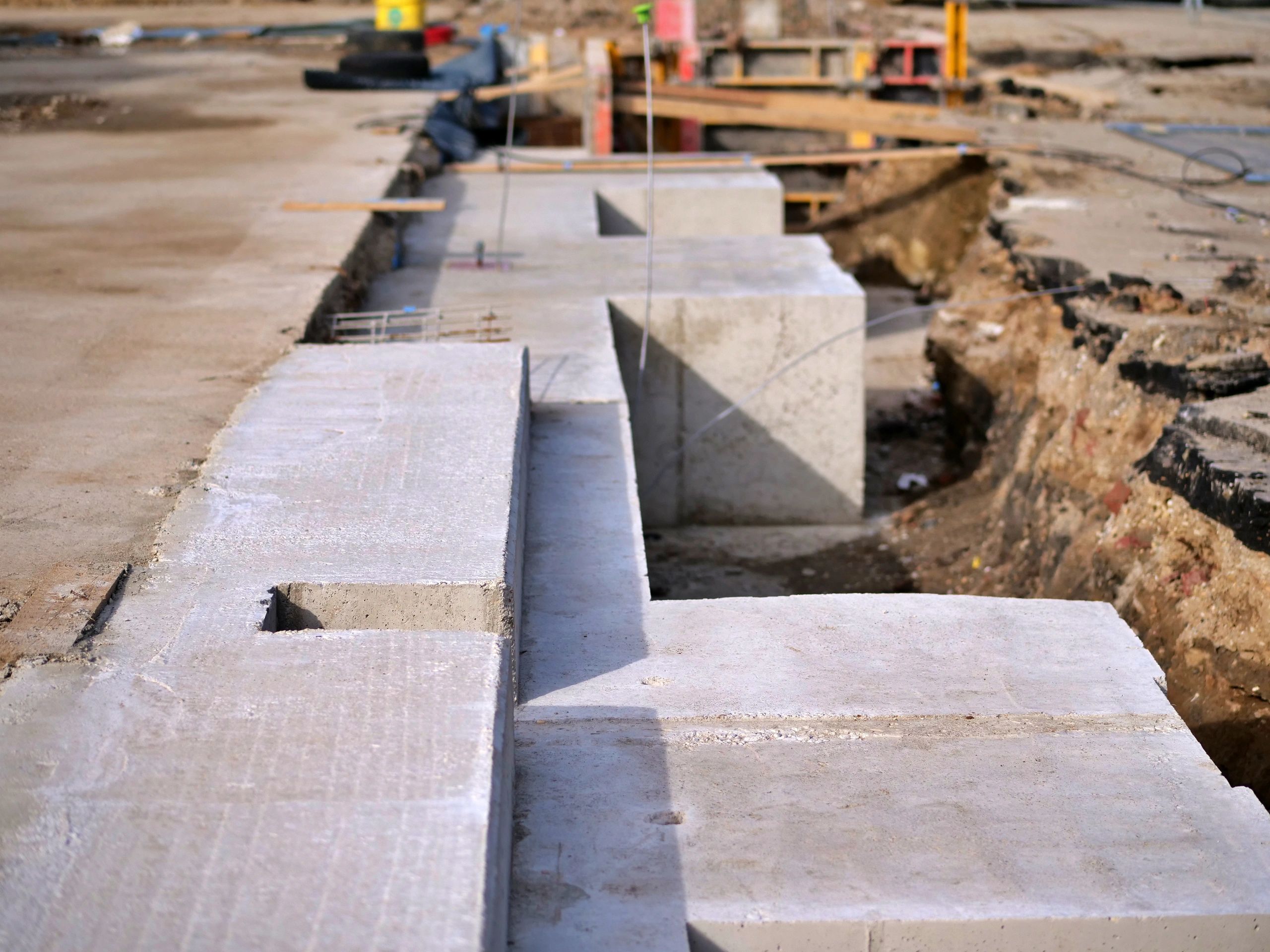 Large concrete foundation construction detail